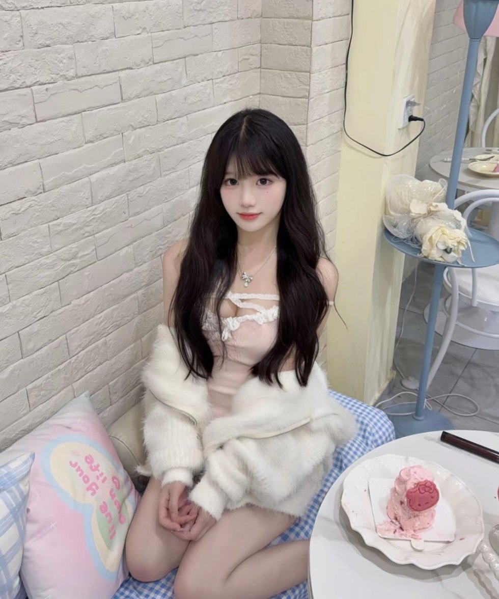 深圳女大学生包养价目表背后的情感波澜与成长历程