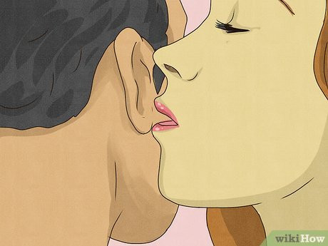 Tickle your BF’s fancy with a small smooch on the ear.