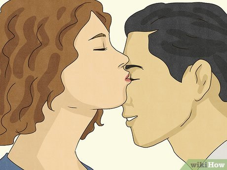 A kiss on the eyelid tells your BF that you’ll always be there for him.