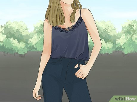 This fashionable getup is perfect for dinner and drinks.